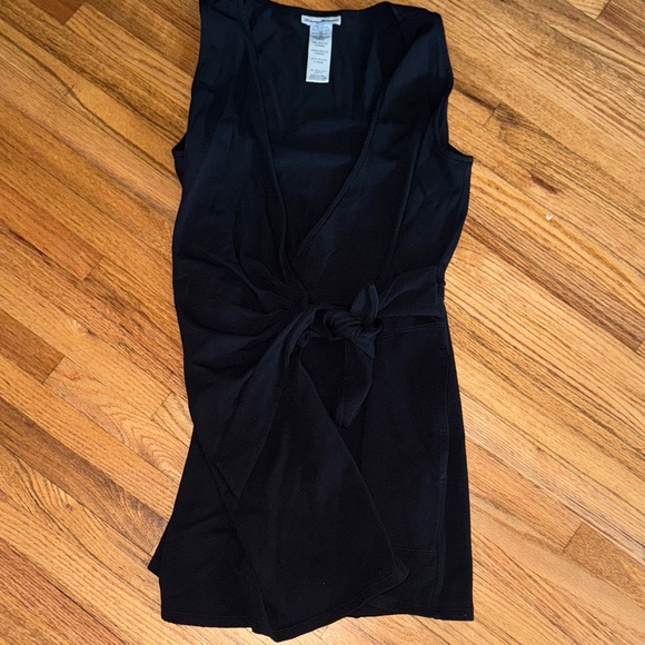 Tommy Bahama Pants - Tommy Bahama Elegant Black Romper
